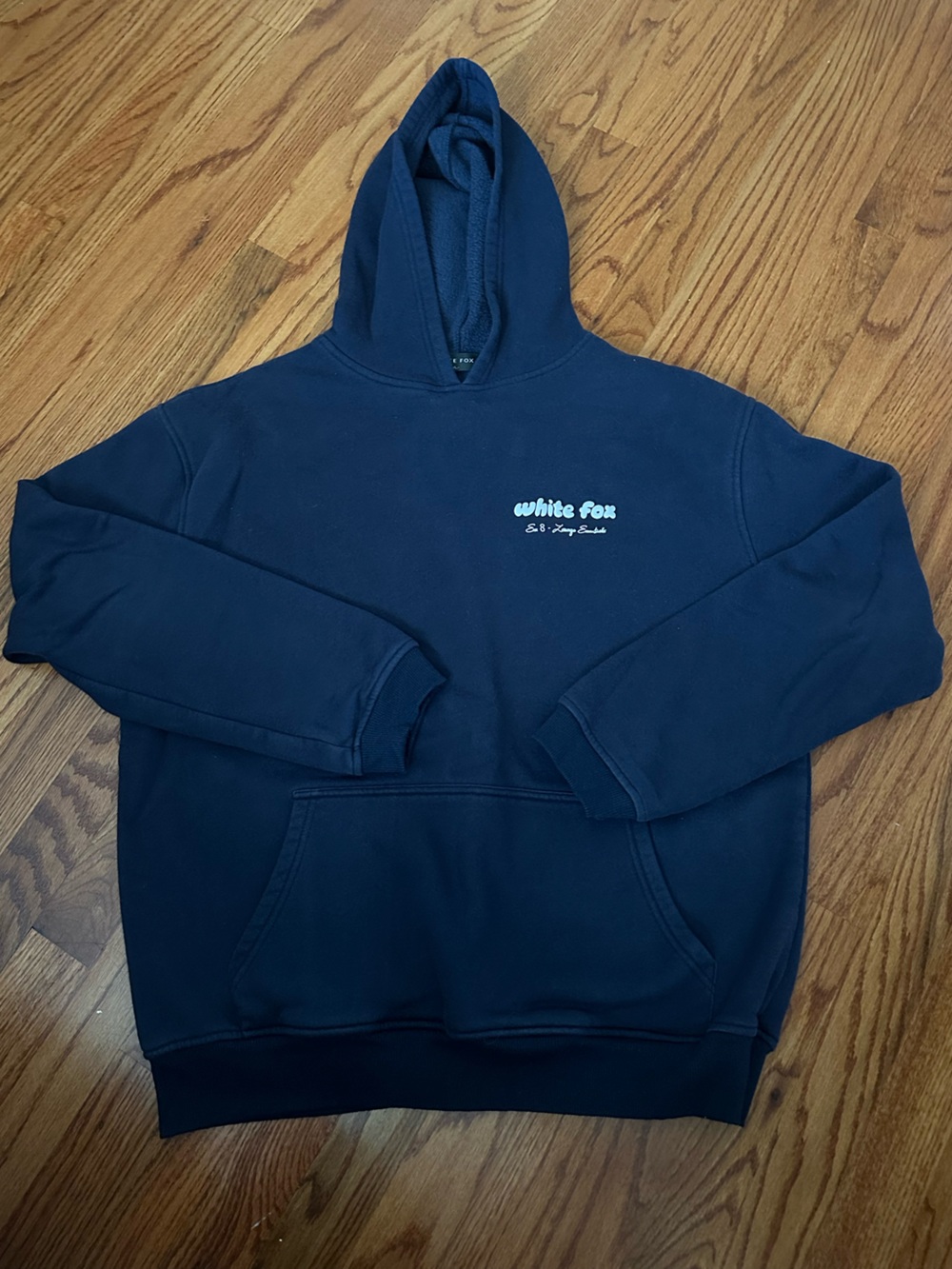 White Fox Sweatshirt Navy Blue M/L